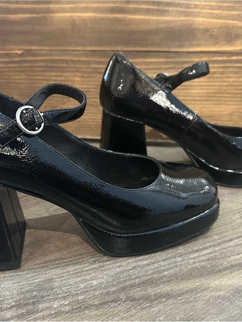 Steve Madden Black Patent Mary Jane Block Heels - Picture 2 of 8
